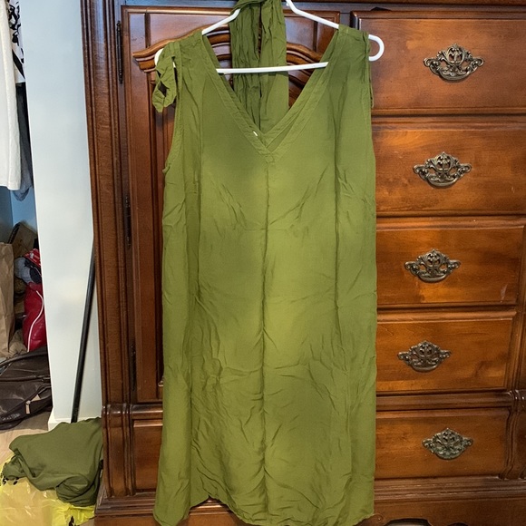 Plus Size Clothes in excellent condition - like new ! More to come … - Picture 2 of 10